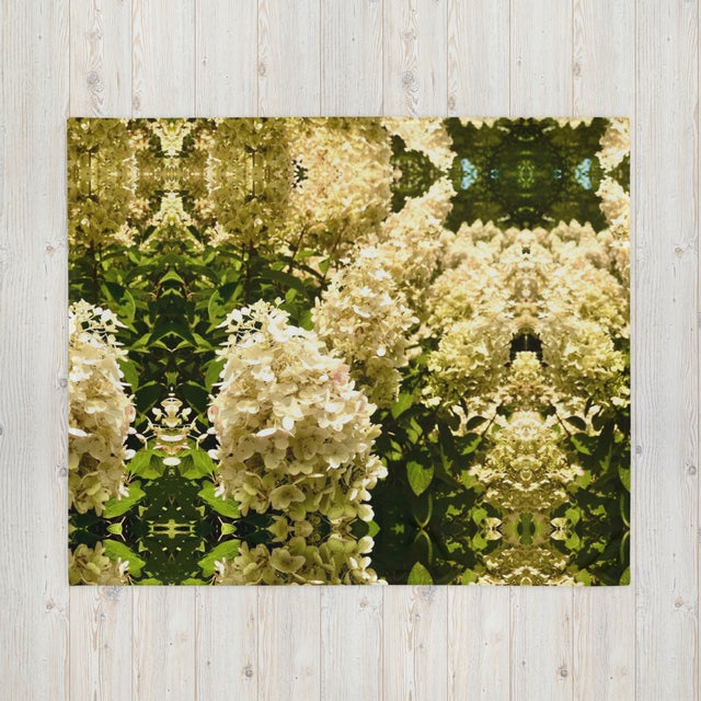 White Flower Field - Blanket